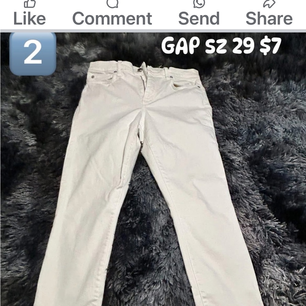 GAP Women's Cream Straight Leg Jeans